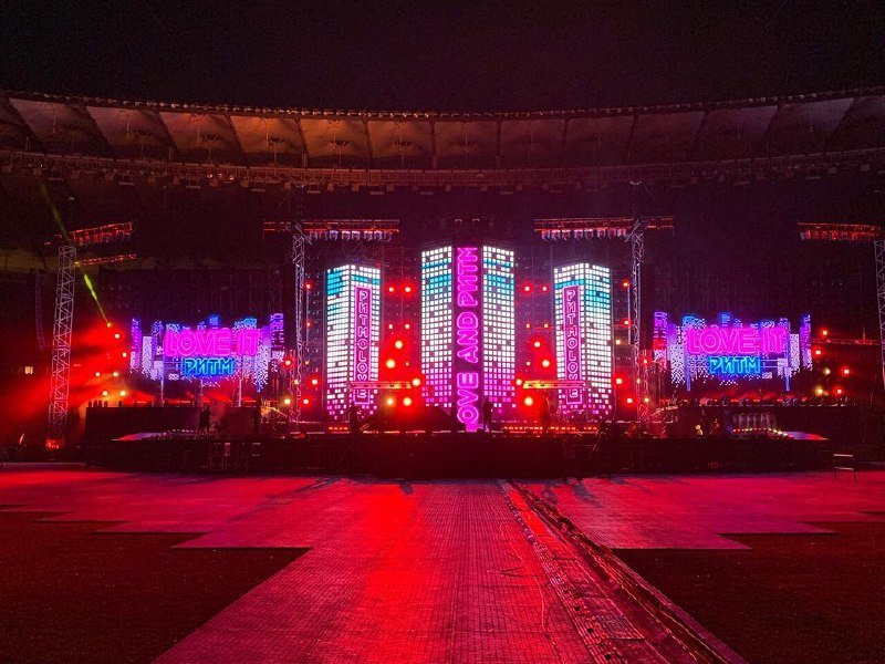 Эту ночь столица запомнит ритмами... Фото: @zintecoltd Эту ночь столица запомнит ритмами... Фото: @zintecoltd