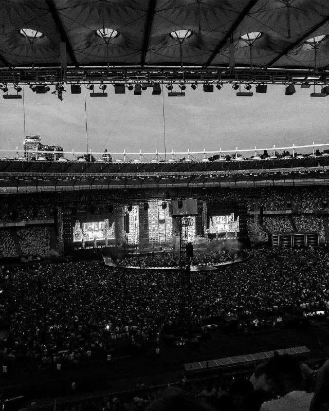 Полный зал. ПОЛНЫЙ! Фото: @balasanian_k Полный зал. ПОЛНЫЙ! Фото: @balasanian_k