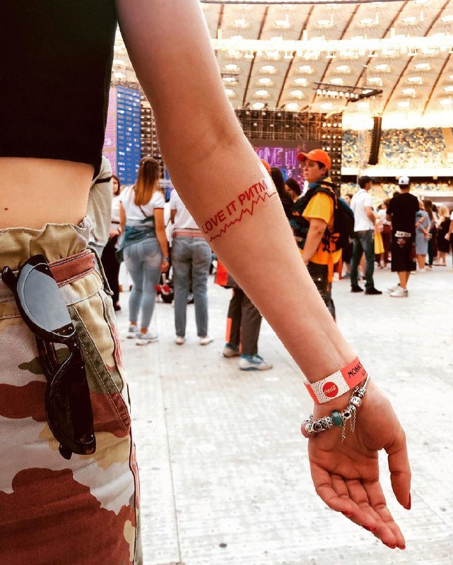 А тело - крутыми ритмами. Фото: @magliovanaya А тело - крутыми ритмами. Фото: @magliovanaya