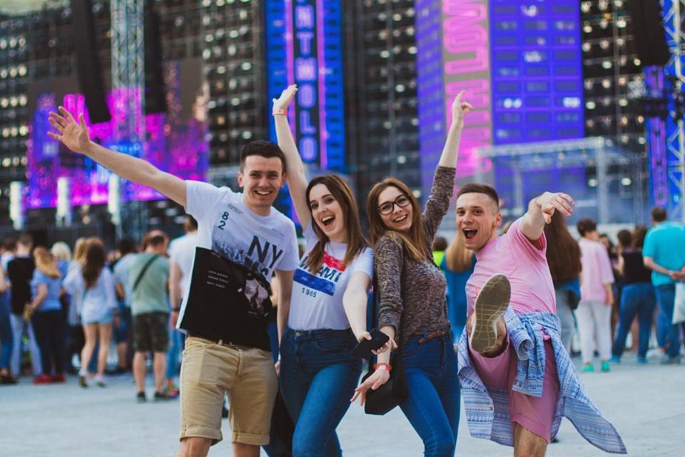 1 июня в столицу съехались фанаты MONATIK со всей Украины