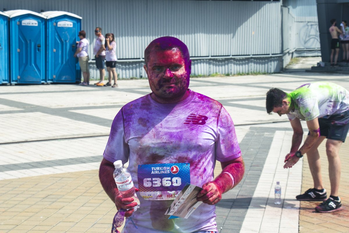 Некоторых осыпали особенно знатно