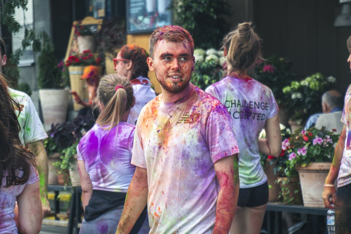 Заметил красивую девушку