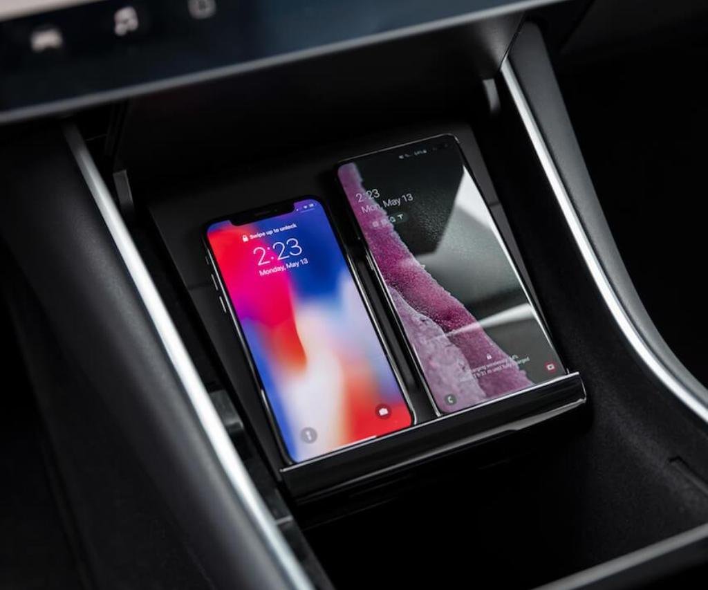Так выглядит новая беспроводная зарядка от Tesla