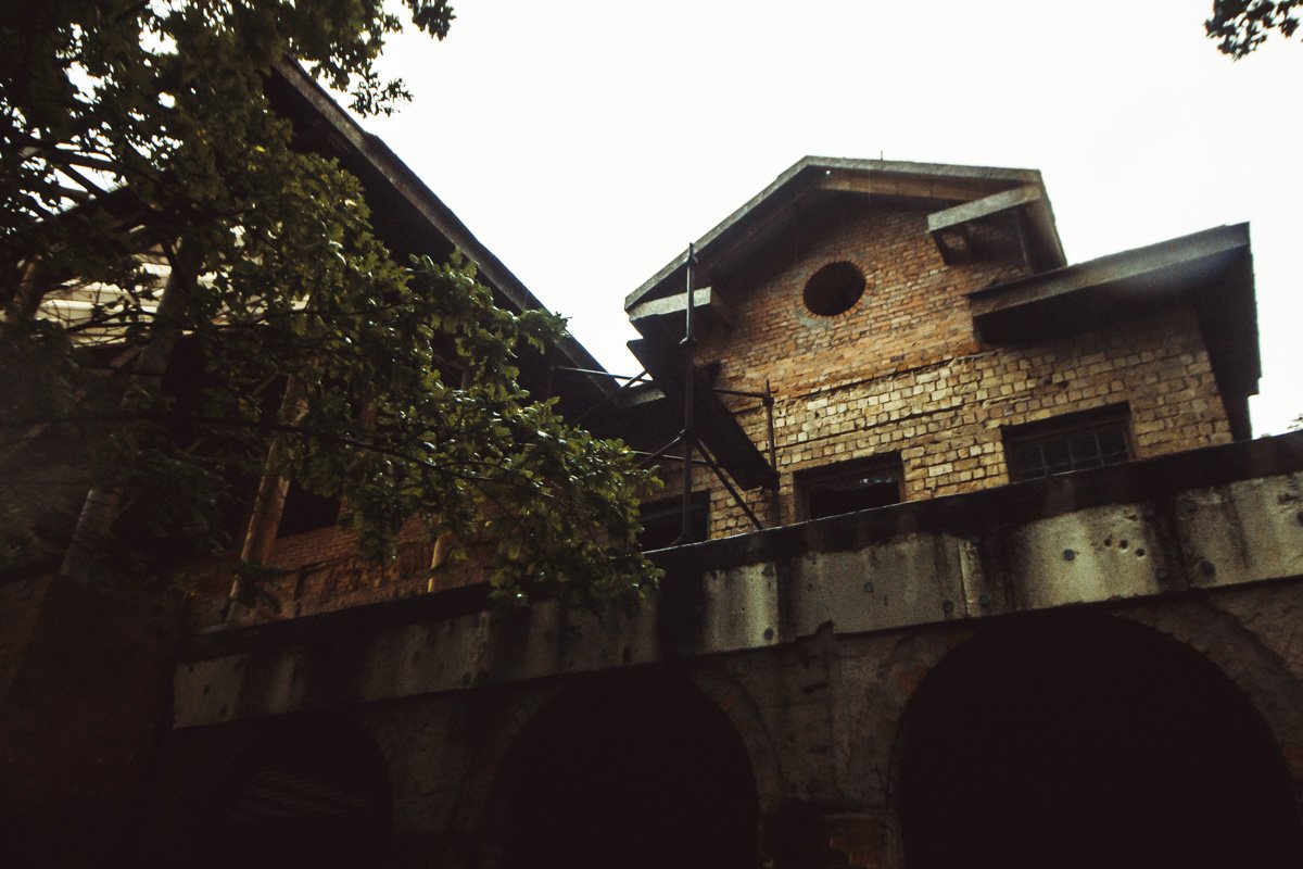 Почти 100 лет назад эта усадьба стала правительственной дачей первых лиц государства Почти 100 лет назад эта усадьба стала правительственной дачей первых лиц государства