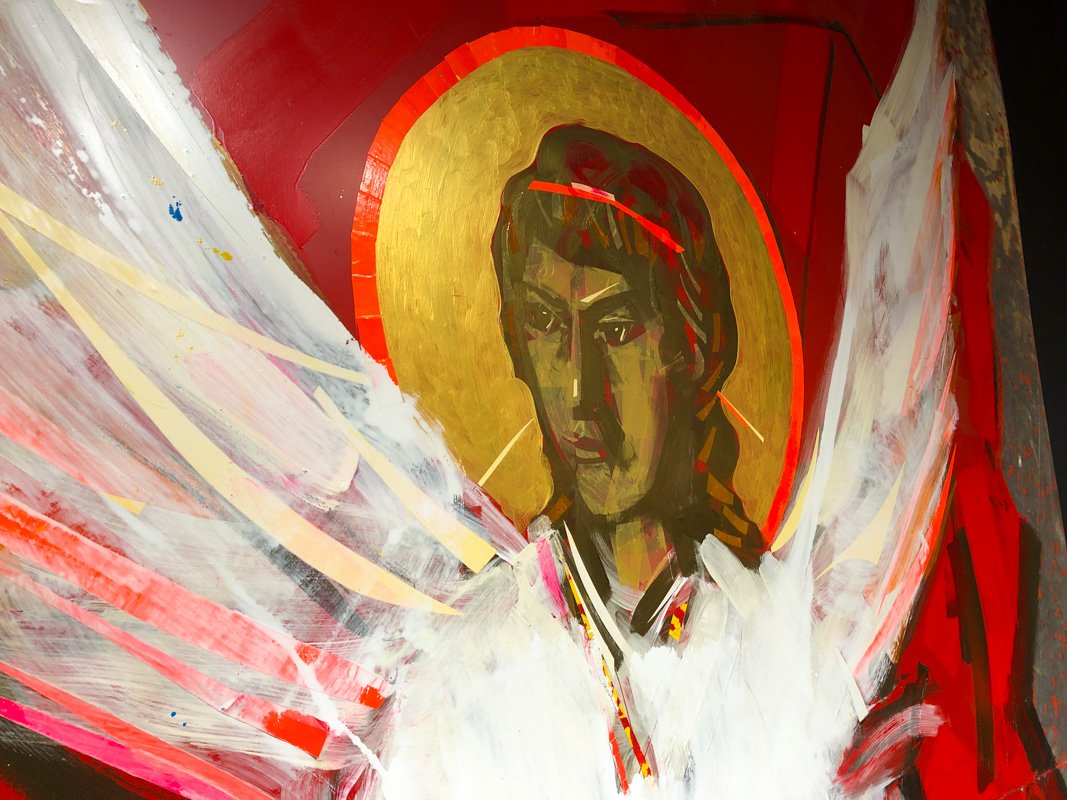 Все полотна объединяются в общий сюжет, который по завершению выставки перенесется и украсит храм Покрова Пресвятой Богородицы