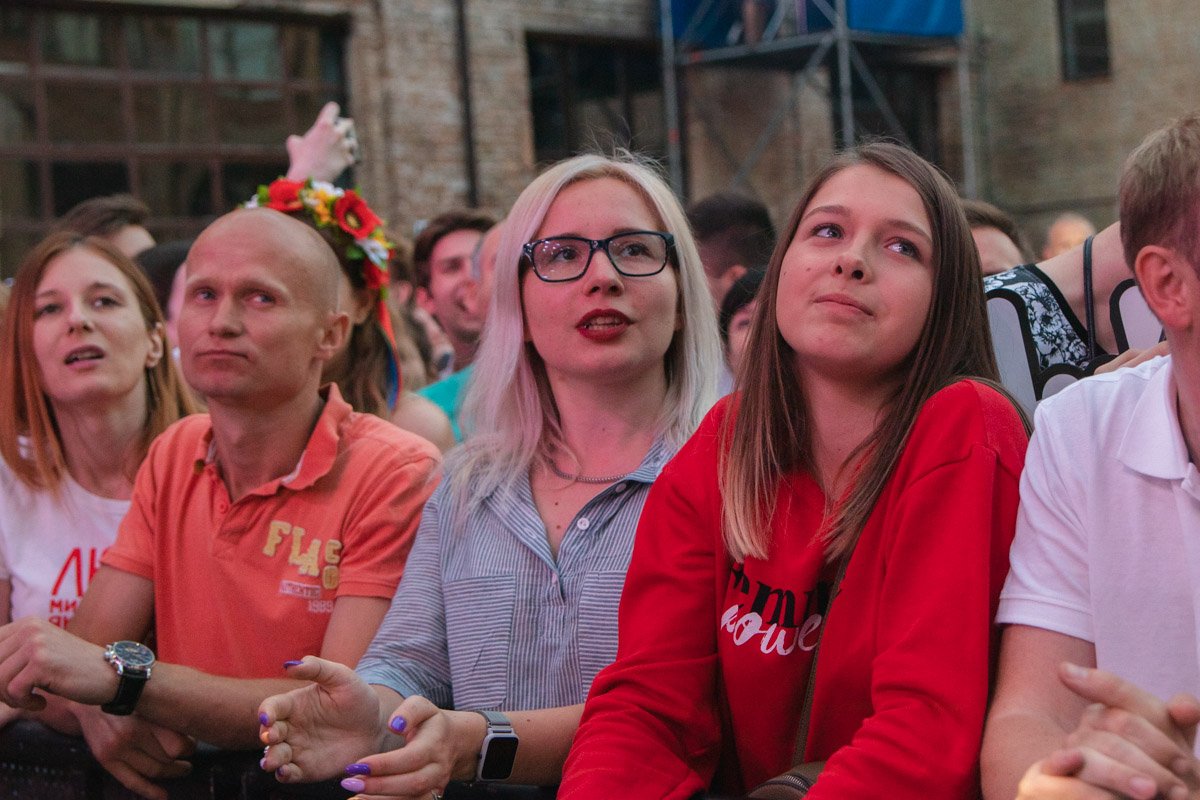 У "Бумбокса" самые милые и красивые поклонники