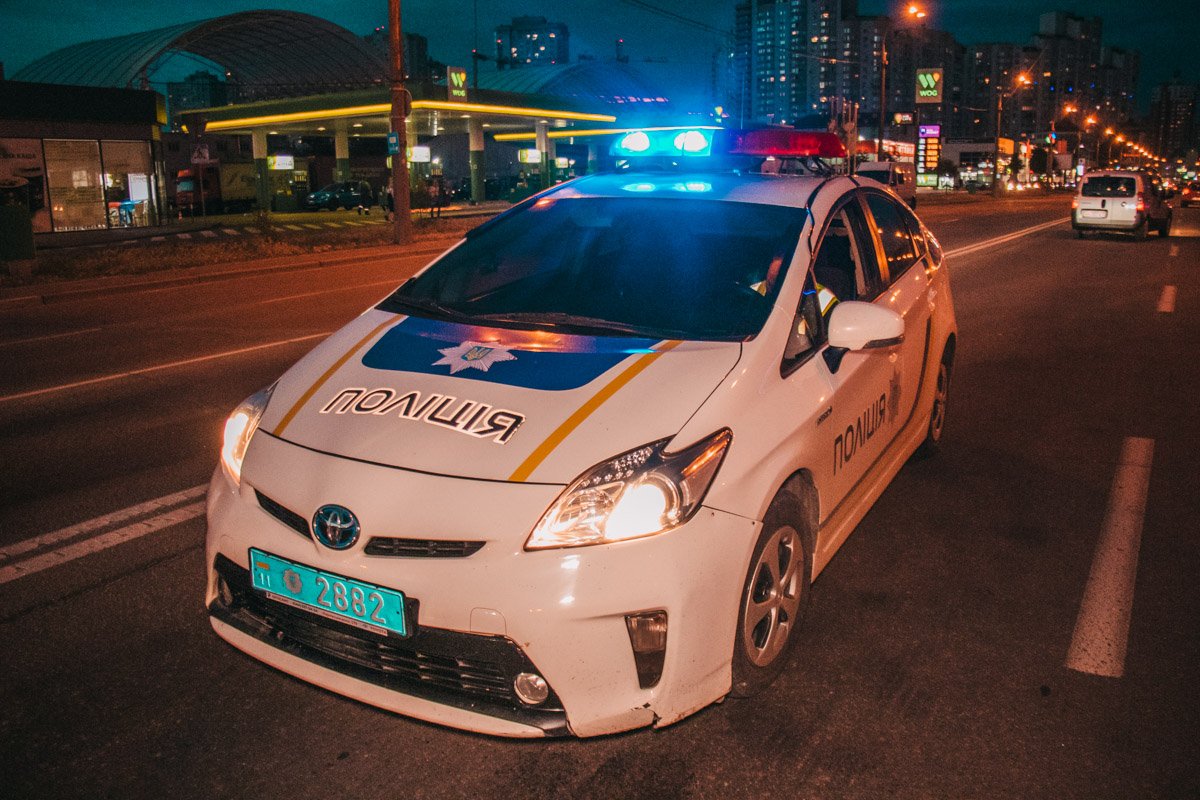 Детали и виновника аварии устанавливают правоохранители