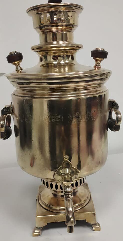 Гражданин Китая попытался вывезти из Украины самовар Гражданин Китая попытался вывезти из Украины самовар