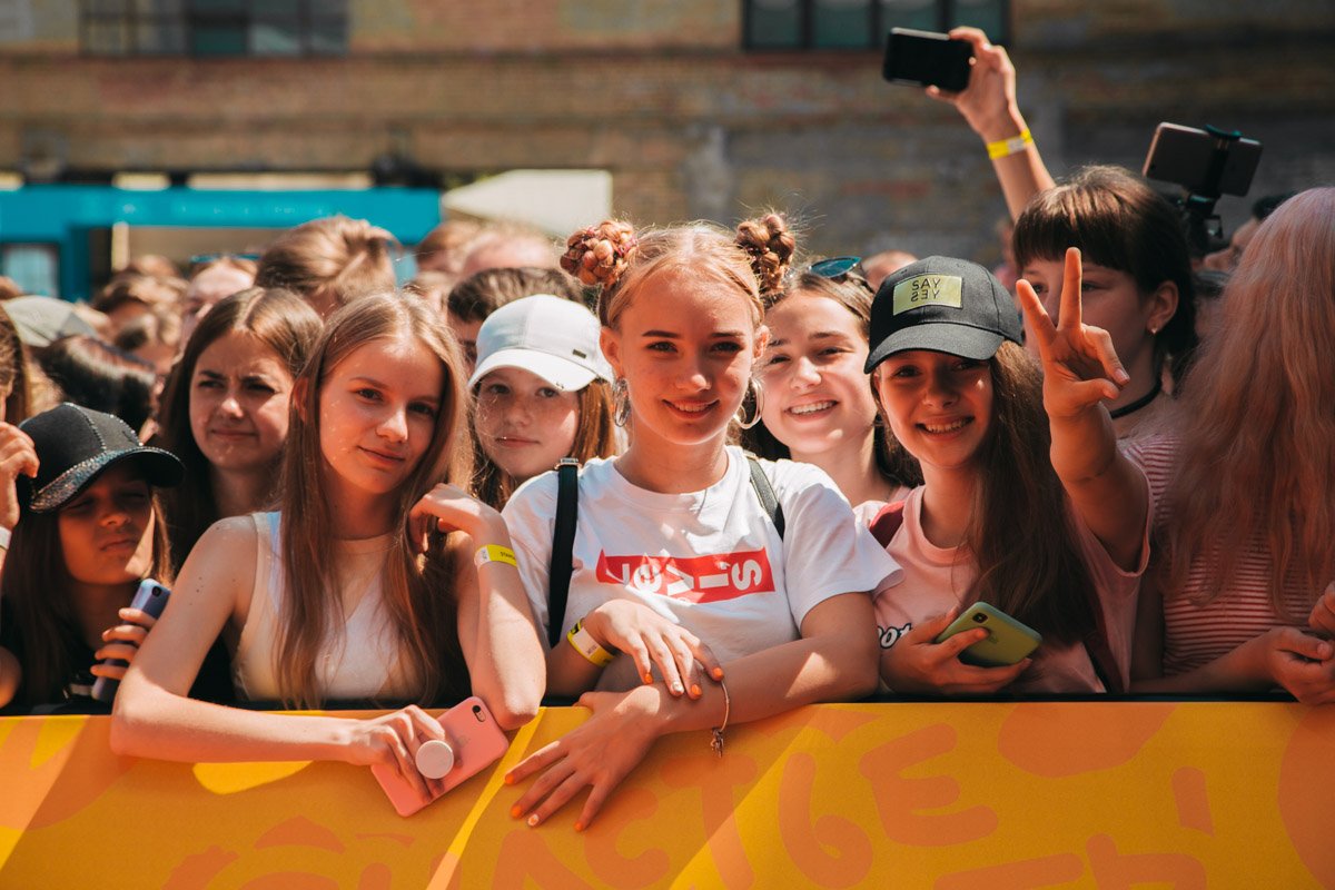 Для них светят уже совсем другие звезды Для них светят уже совсем другие звезды