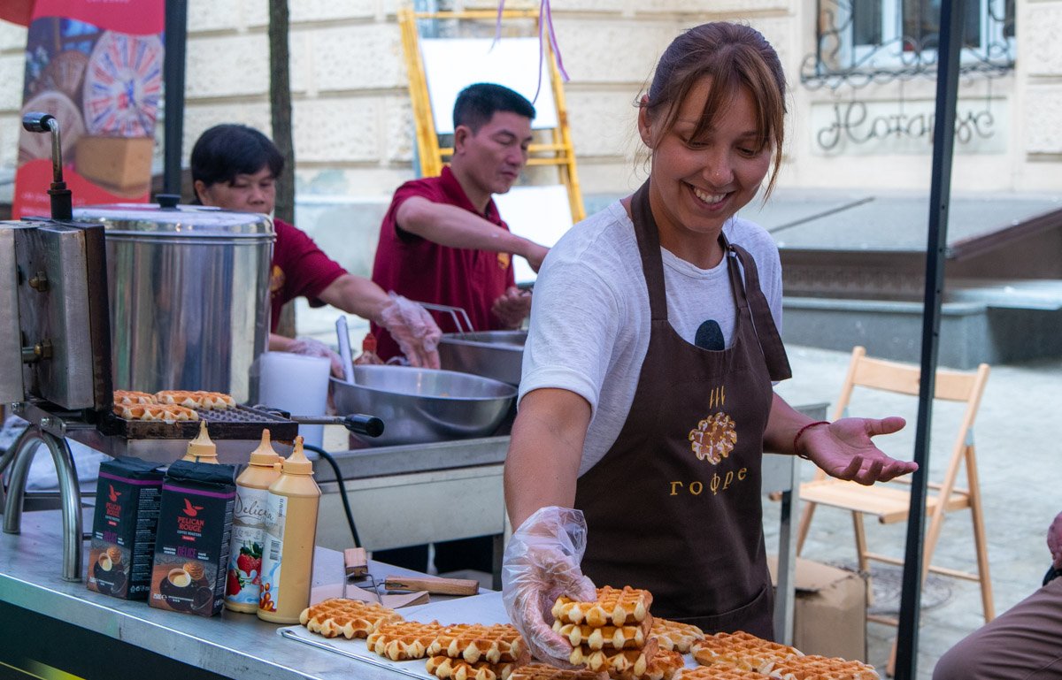 Разве можно не отведать такую вкуснотищу Разве можно не отведать такую вкуснотищу