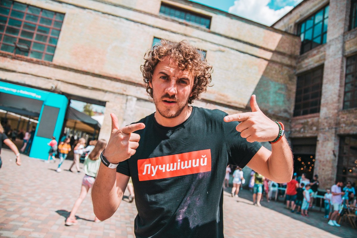 Женя Клопотенко - варьеньевар и фуд-блогер Женя Клопотенко - варьеньевар и фуд-блогер