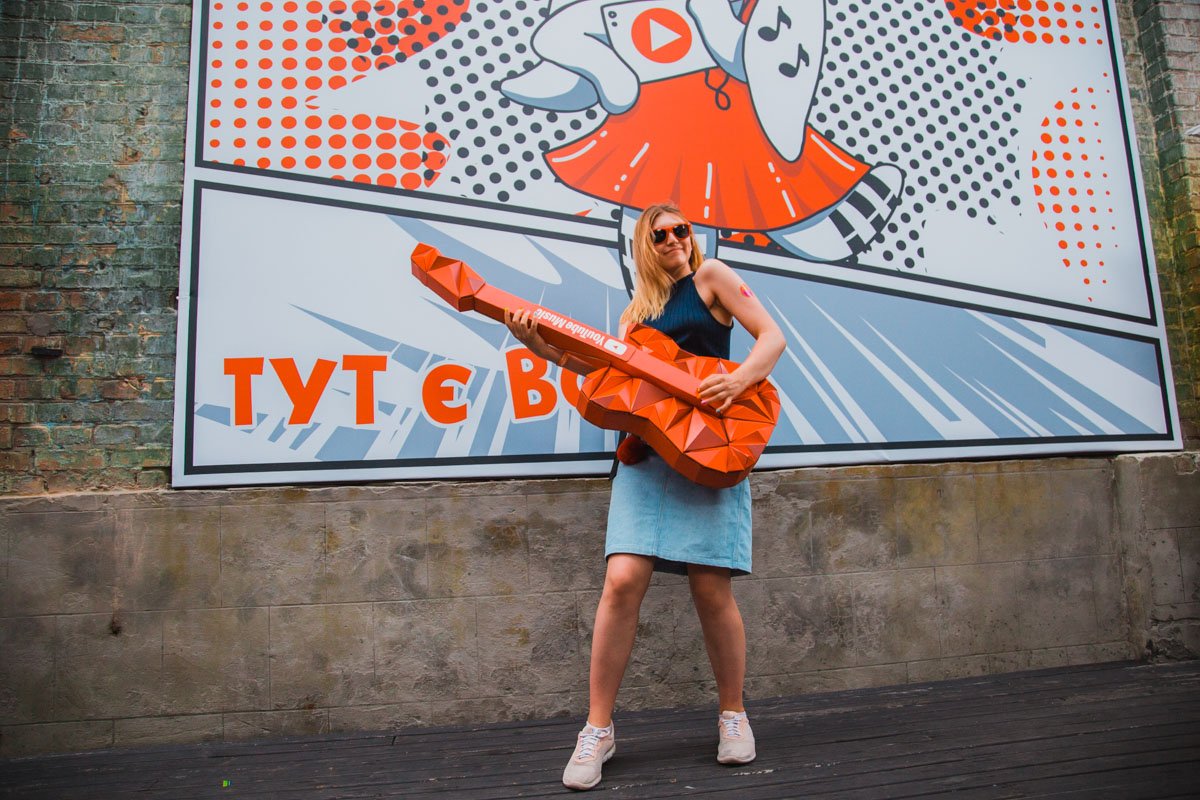 Крутые фотозоны по всей локации Крутые фотозоны по всей локации