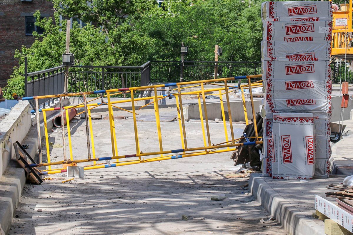 Предварительно, мужчины проводили замеры