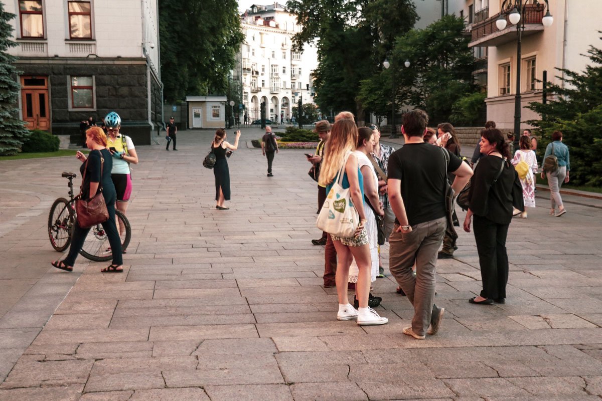 В этот момент произошла небольшая стычка с полицией, но эмоции быстро успокоились