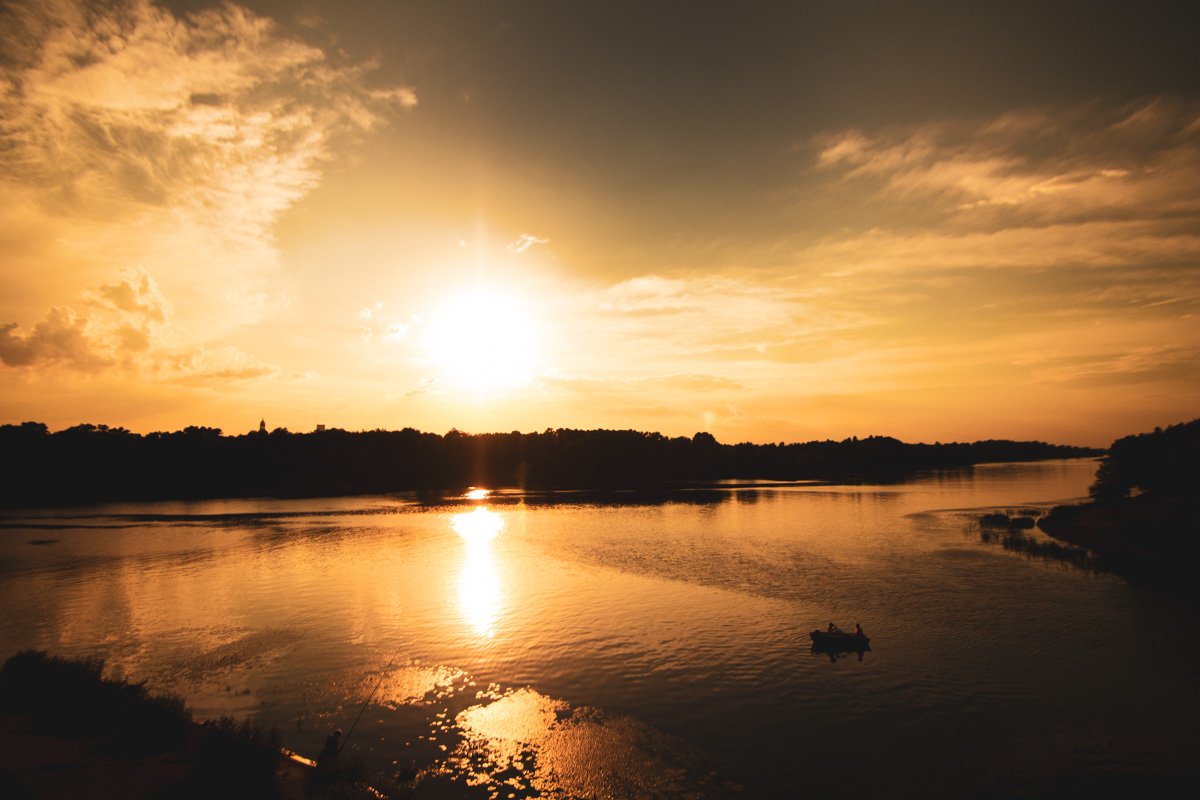 Некоторые кадры сохраняются в памяти на долгое время Некоторые кадры сохраняются в памяти на долгое время