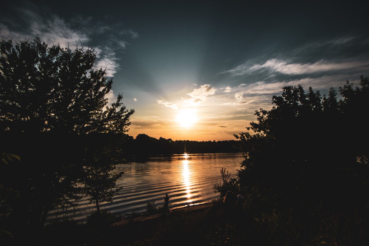 Солнце создает все самое прекрасное Солнце создает все самое прекрасное