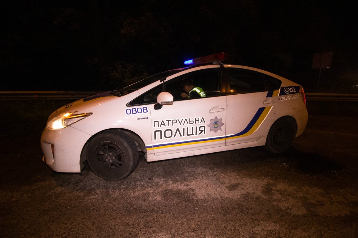 В понедельник, 10 июня, в Киеве на Житомирской трассе произошла авария с участием трех автомобилей