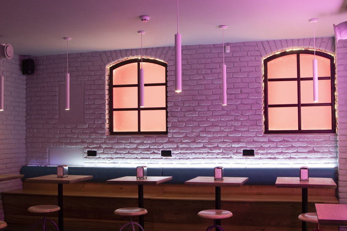 Так выглядит зал, который находится на цокольном этаже