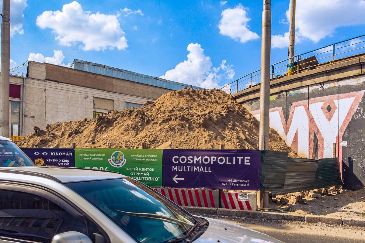 Водители конечно негодуют из-за пробок, но конец "мучениям" уже близится Водители конечно негодуют из-за пробок, но конец "мучениям" уже близится