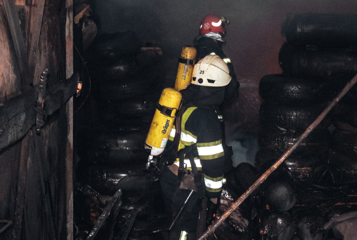 Существовала угроза распространения огня