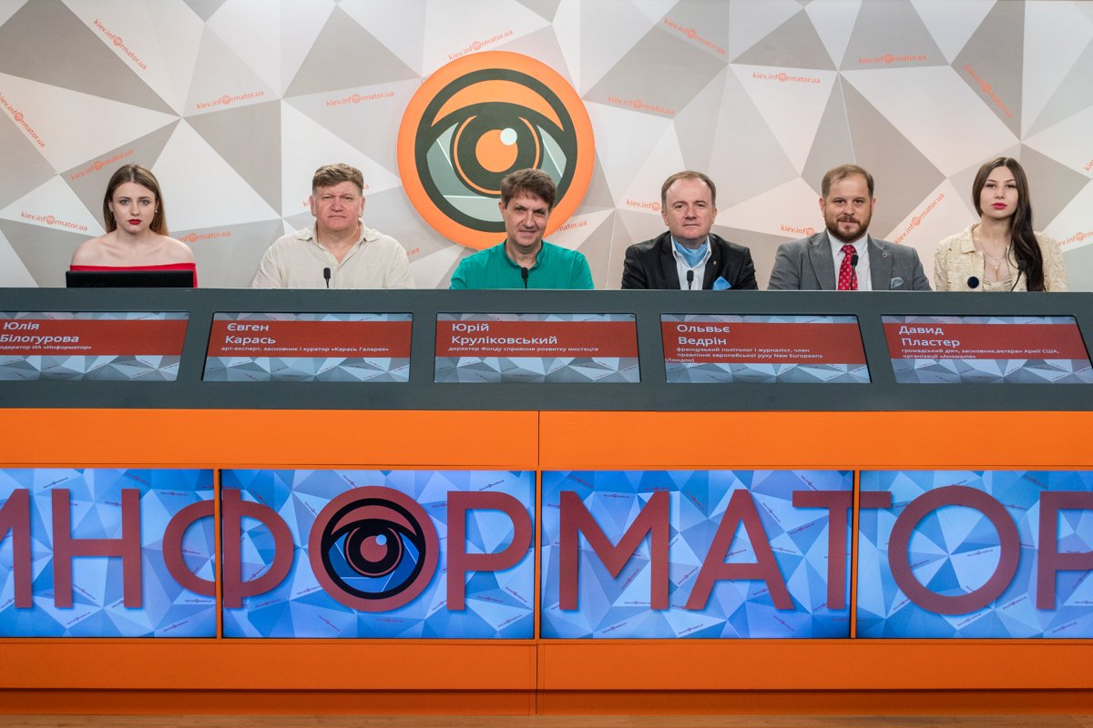 Эксперты считают, что Министерству культуры нужна полная перезагрузка Эксперты считают, что Министерству культуры нужна полная перезагрузка