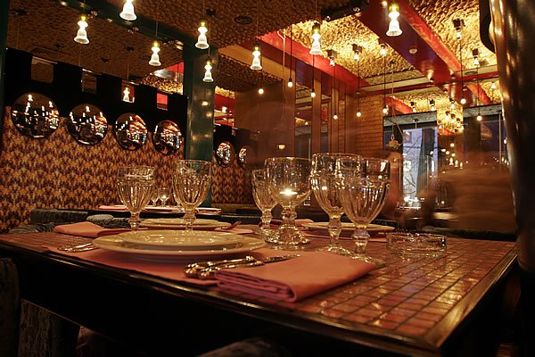 Ресторан "Х.Л.А.М" зачаровывает творческой атмосферой и невысокими ценами Ресторан "Х.Л.А.М" зачаровывает творческой атмосферой и невысокими ценами