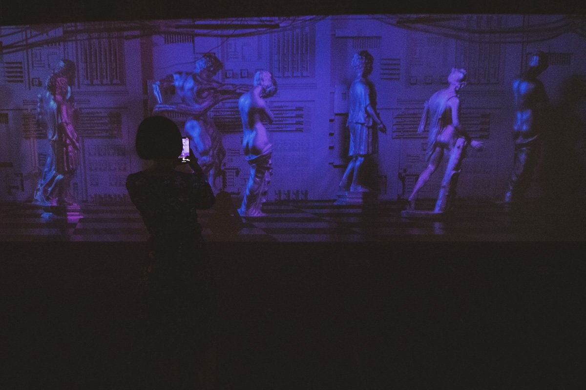 Единственное о чем жалеешь на "Белых ночах", что память на телефоне не вечна!