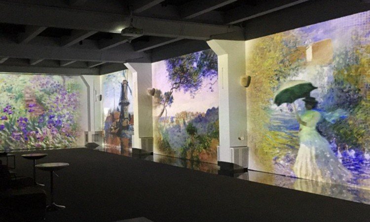 Несколько выставки тематических частей окунут вас в фантастический водоворот красок и образов