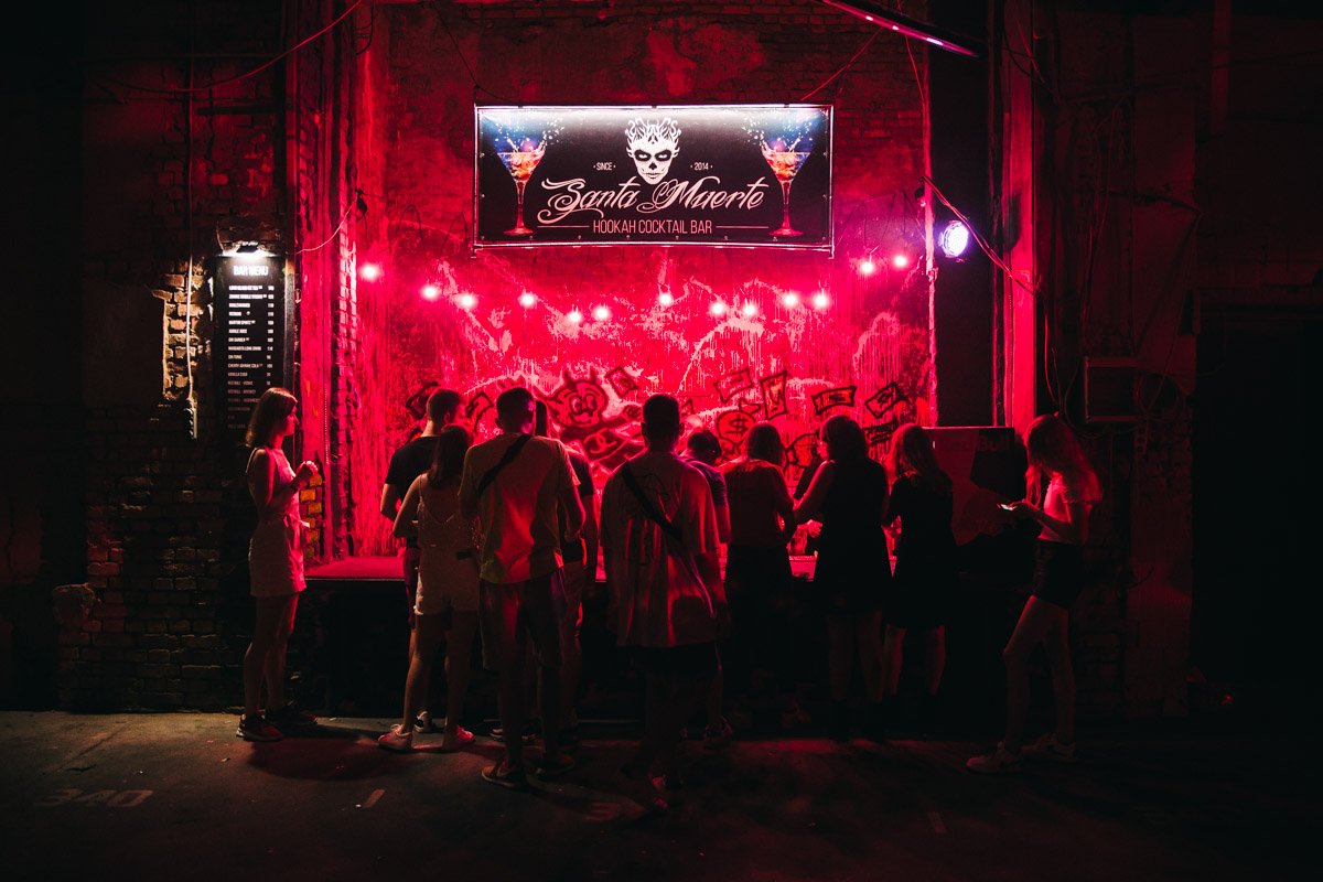 Подытожив, скажем, что этот фестиваль действительно можно считать самым блестящим событием лета в Киеве Подытожив, скажем, что этот фестиваль действительно можно считать самым блестящим событием лета в Киеве