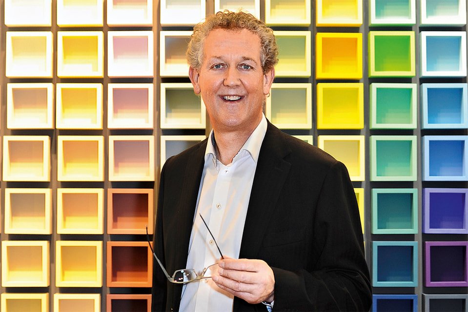 Дэвид Моттерсхед, эксперт по цвету и владелец английского бренда интерьерных красок и обоев Little Green