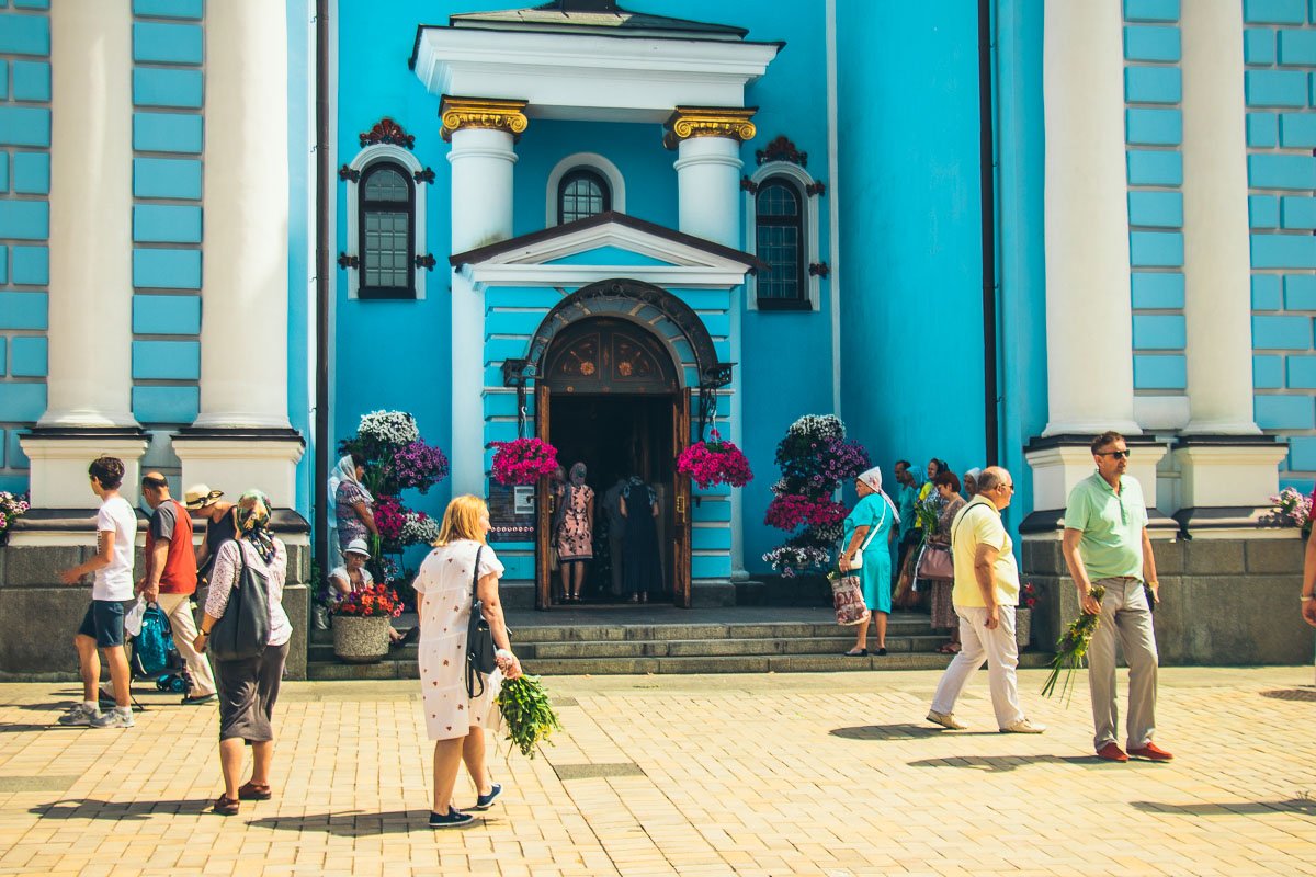 В Михайловском соборе проходят священные богослужения В Михайловском соборе проходят священные богослужения