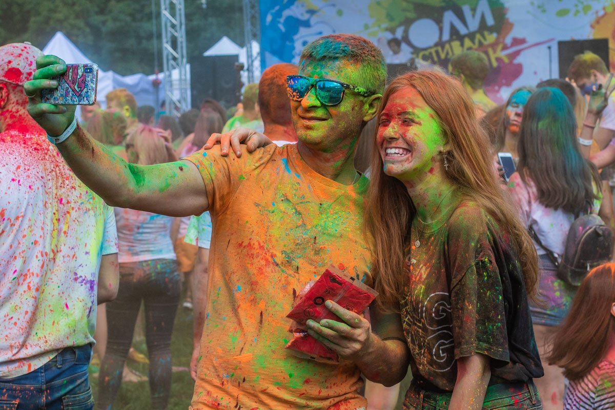 В Киеве прошло самое красочное событие лета В Киеве прошло самое красочное событие лета