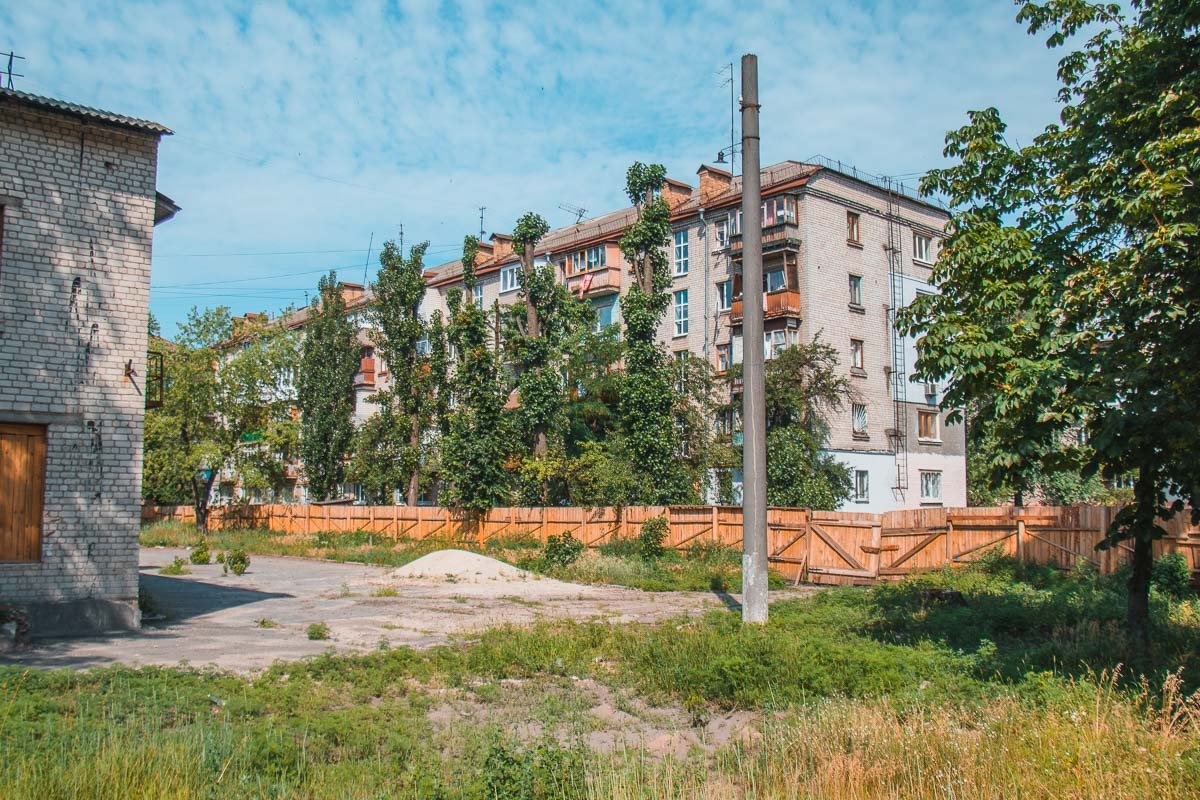 Здание сейчас отключено от электричества. Сеть будут полностью менять