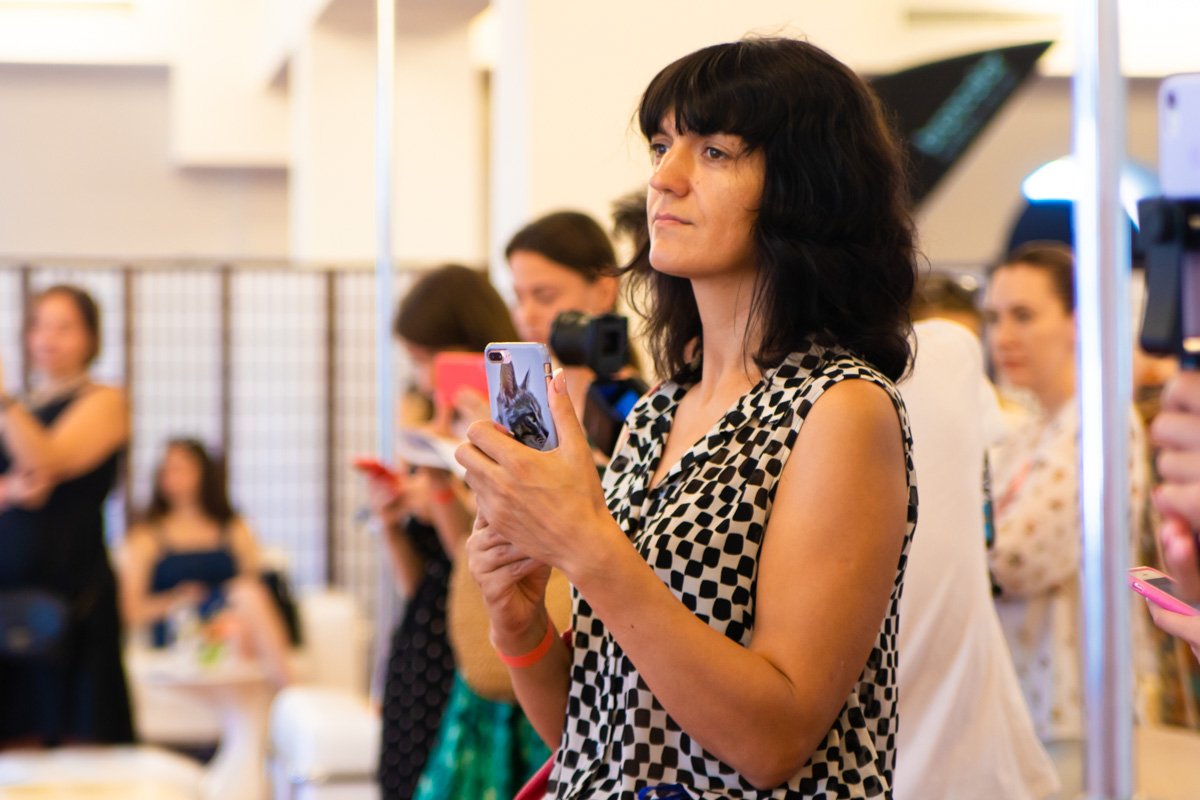 После окончания перформанса гинекологи проконсультировали всех желающих После окончания перформанса гинекологи проконсультировали всех желающих