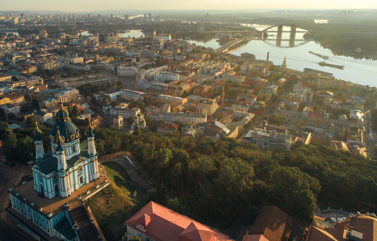 Подол - один из самых красивых районов столицы Подол - один из самых красивых районов столицы