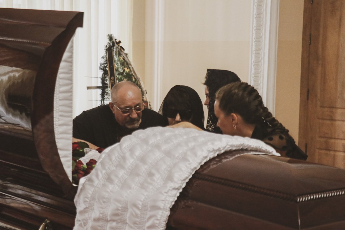 Семья погибшего депутата