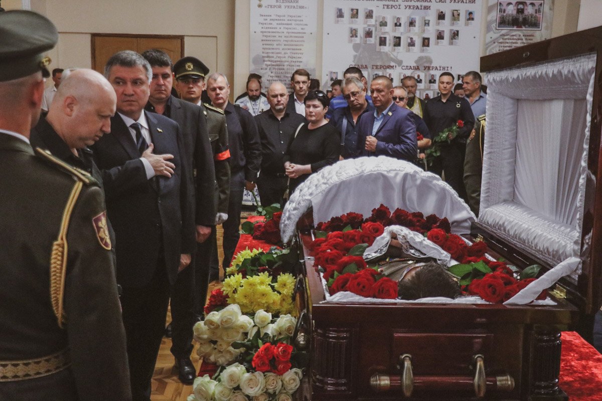 Глава МВД Арсен Аваков и экс-секретарь СНБО Александр Турчинов