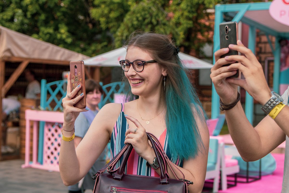 Ни один фестиваль не обходится без сотни новых фото в галерее 