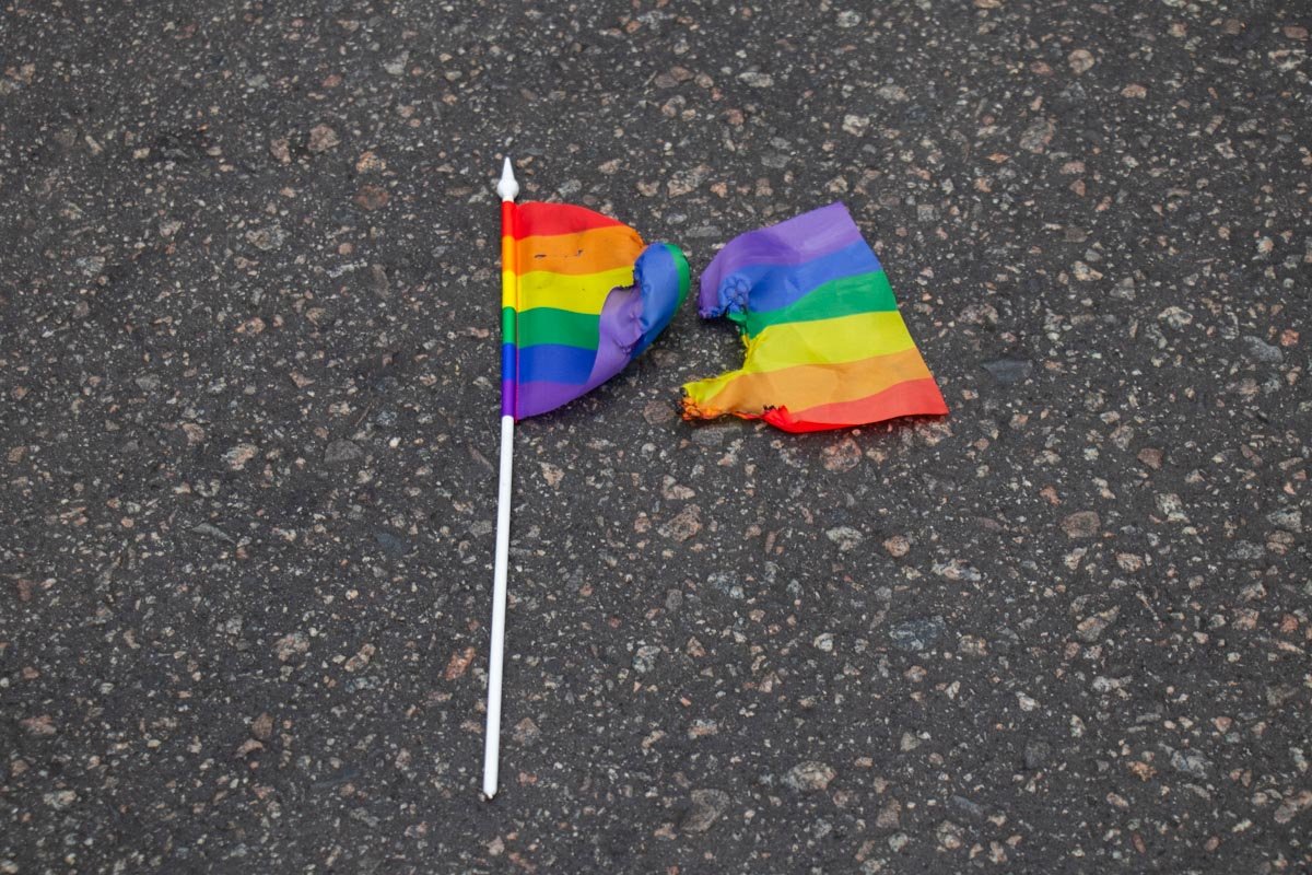 В этот раз во время шествия пострадал только флажок. Несколько противников марша задержаны полицией 