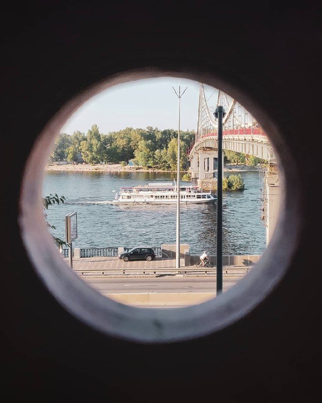 Окно в лето. Фото: @yle33 Окно в лето. Фото: @yle33