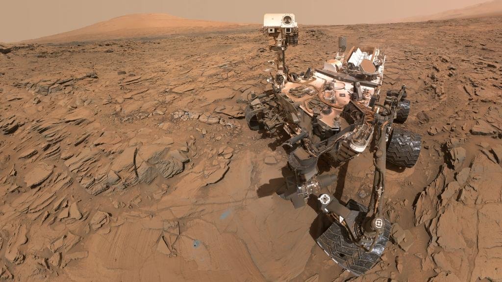 Марсоход Curiosity обнаружил на Марсе признаки жизни Марсоход Curiosity обнаружил на Марсе признаки жизни