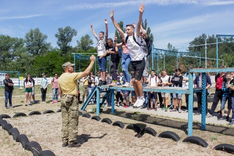 Музей АТО, Аллея Героев и рекордный флагшток: что еще делают в Днепре и области для патриотического воспитания молодежи 8