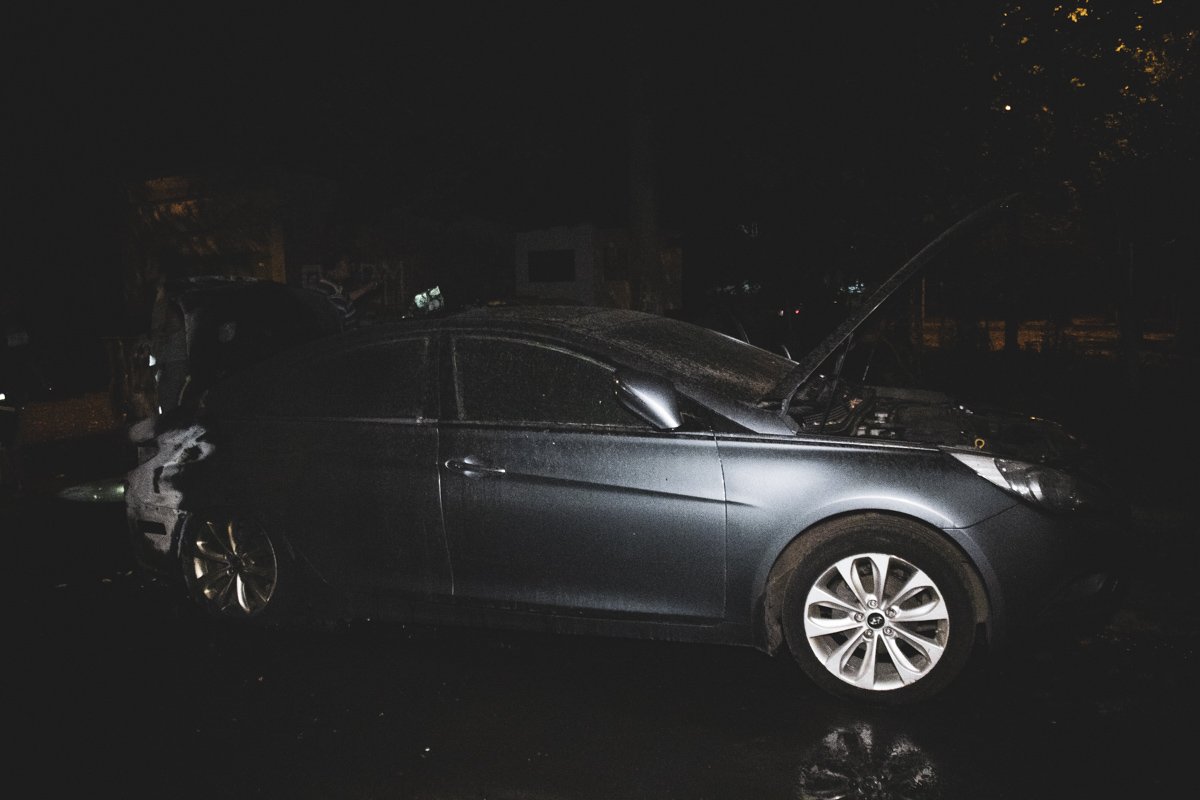 В ночь на 25 июня в Киеве по адресу улица Донецкая, 53 произошел пожар В ночь на 25 июня в Киеве по адресу улица Донецкая, 53 произошел пожар