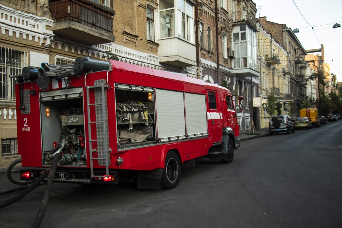 В тушении было задействовано четыре единицы основной и специальной техники