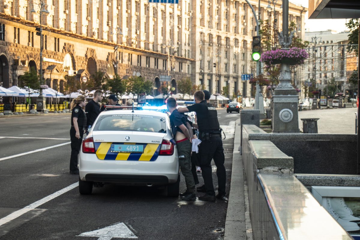 Все задержанные совершеннолетние Все задержанные совершеннолетние