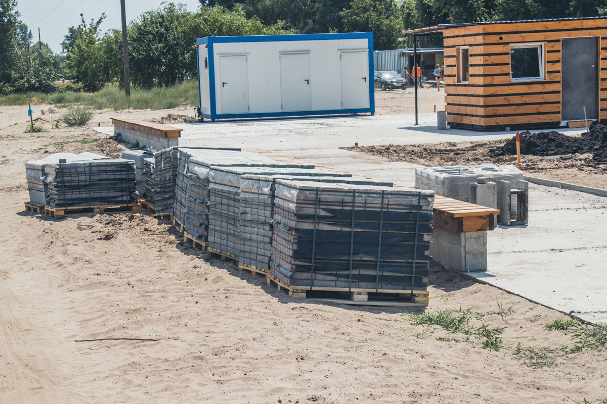 Скоро жители Троещины получат красивый и современный пляж