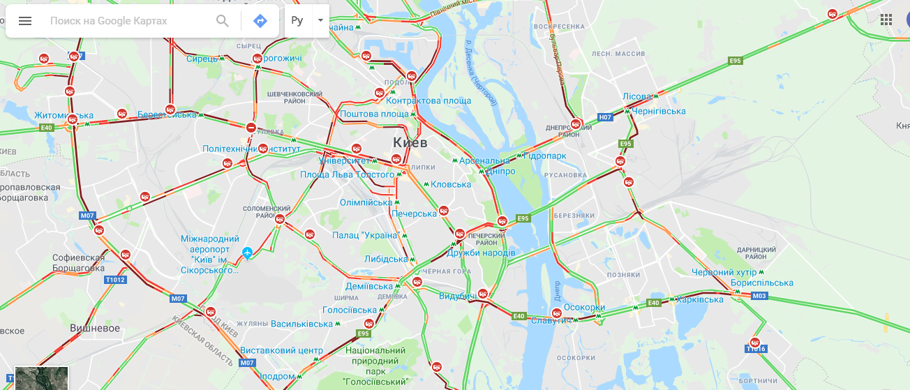 Пробки в Киеве достигли 10-балльной отметки