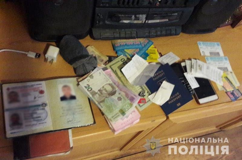 Полицейские также установили организатора данного преступления - им оказался гражданин Российской Федерации