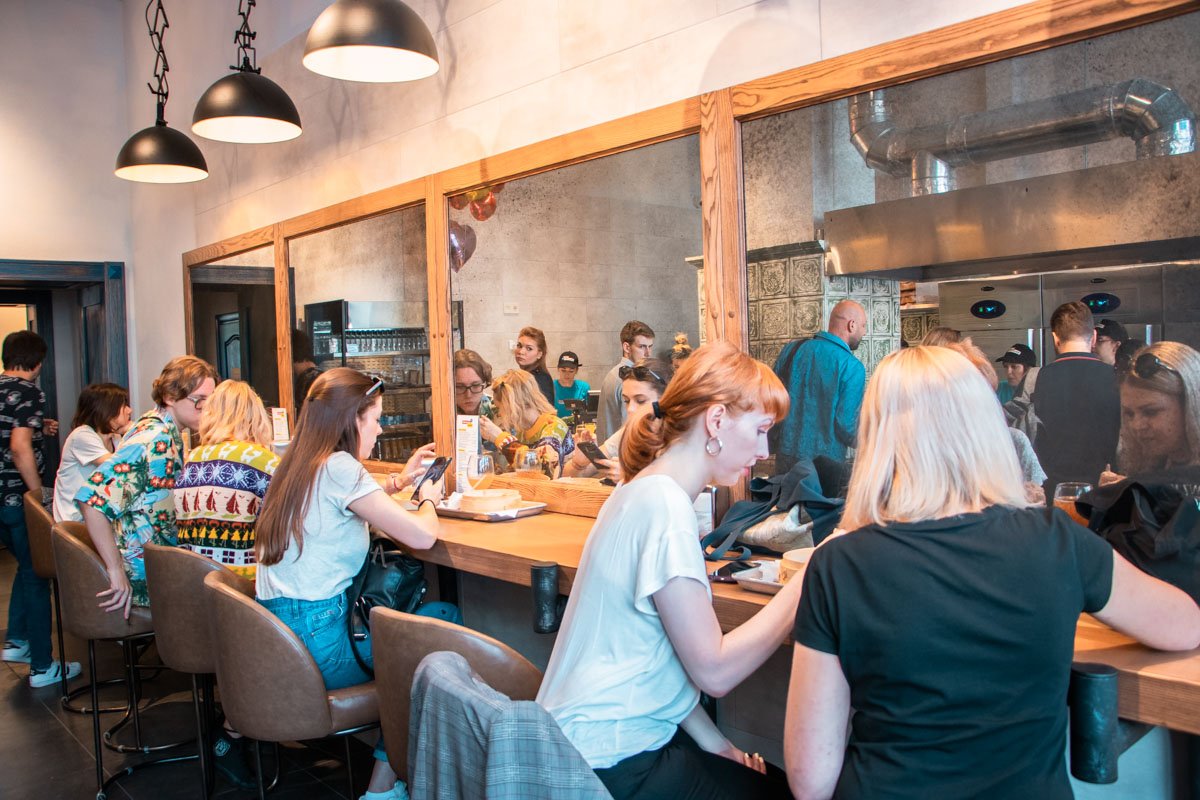 В центре Киева открылось новое заведение VarenykyNow