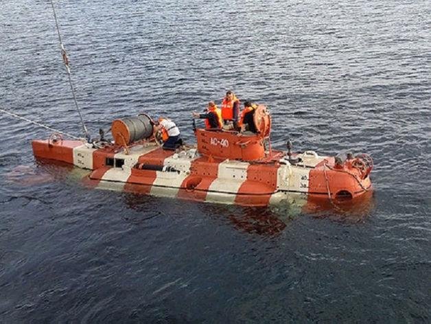 В России из-за пожара на глубоководном аппарате погибли 14 моряков В России из-за пожара на глубоководном аппарате погибли 14 моряков